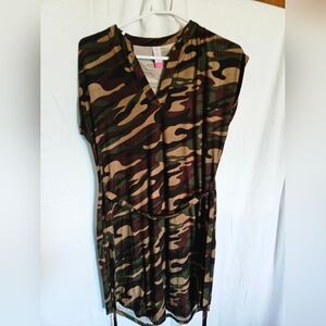 No Boundaries Camo Dress Size Medium 7 9 Short Sleeve Tie Waist Casual